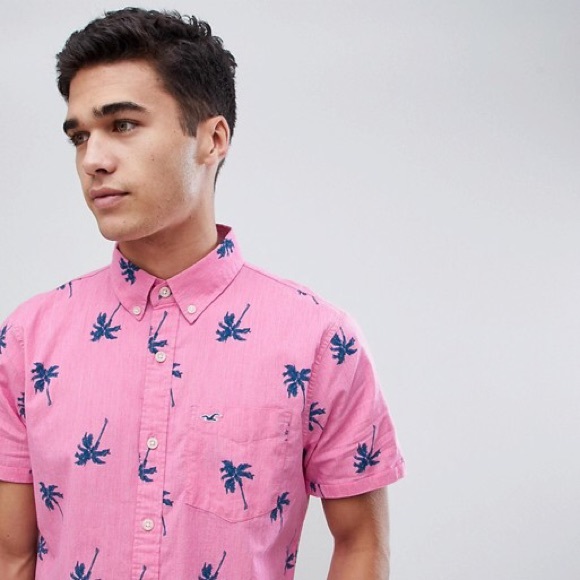 Hollister Short Sleeve Palm Tree Print Button Down - Picture 3 of 3